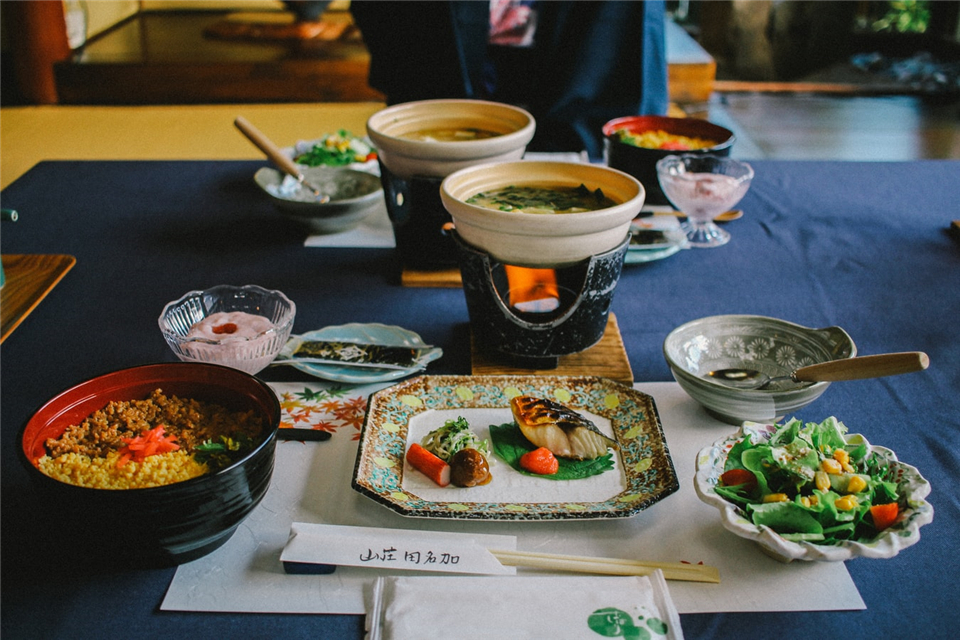 整木定制餐廳設計，感受有顏有味的生活藝術(圖1)